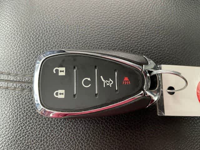 Used 2023 Chevrolet Equinox Premier AWD/4WD image 23