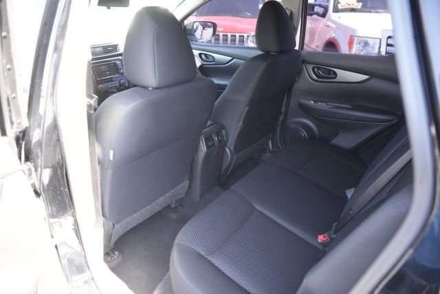 Used 2019 Nissan Rogue Sport S w/ Appearance Package image 11