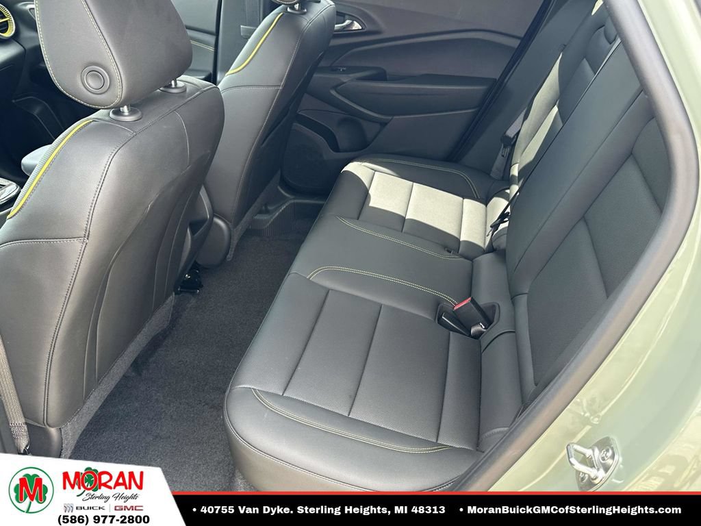 Certified 2024 Chevrolet Trax ACTIV w/ Sunroof Package FWD image 12