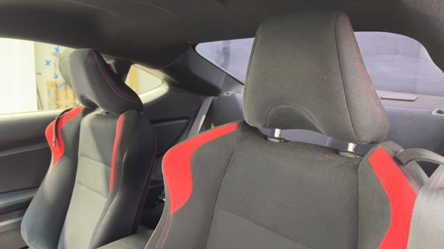 Used 2014 Scion FR-S RWD image 16