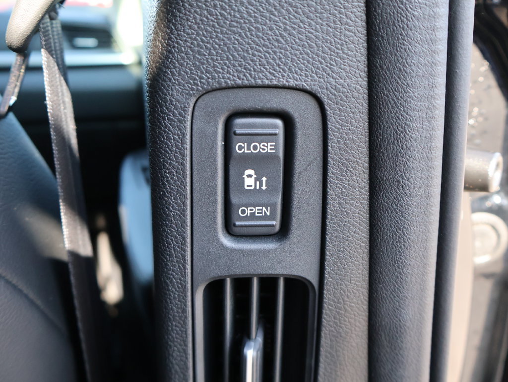 Certified 2025 Honda Odyssey EX-L image 14