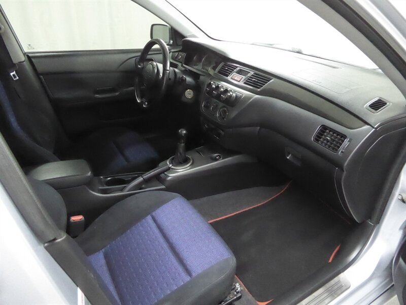 Used 2005 Mitsubishi Lancer Evolution MR AWD/4WD image 25