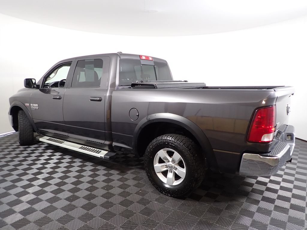 Used 2019 RAM 1500 Classic SLT w/ Protection Group AWD/4WD image 10