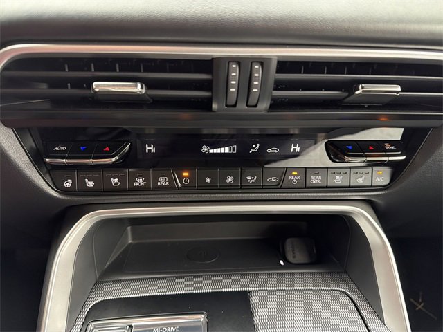 Used 2025 MAZDA CX-70 3.3 Turbo S w/ Premium Package image 19