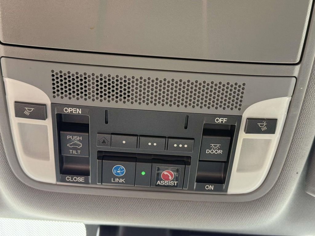 Certified 2020 Acura MDX SH-AWD w/ Technology Package image 25