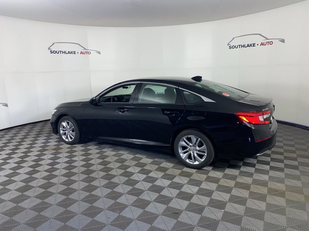 Used 2018 Honda Accord LX image 6