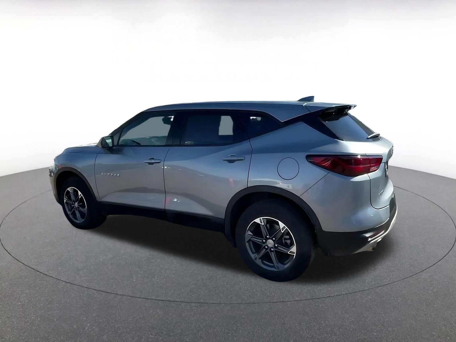 Used 2025 Chevrolet Blazer LT image 10