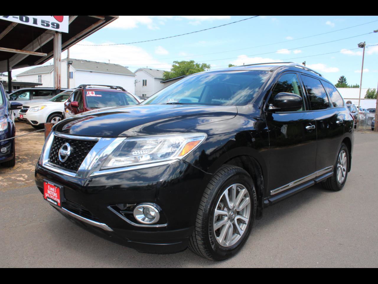 Used 2013 Nissan Pathfinder SL w/ SL Premium Pkg