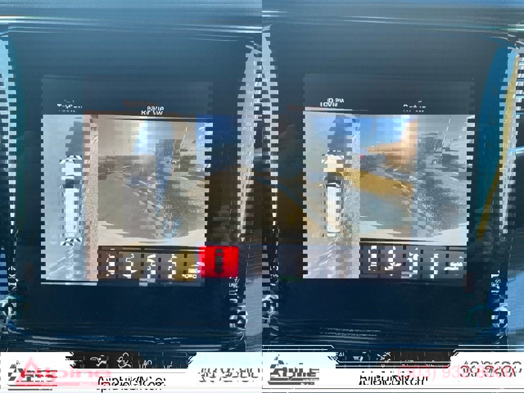 Used 2022 Jeep Wagoneer Series III w/ Convenience Group I image 20