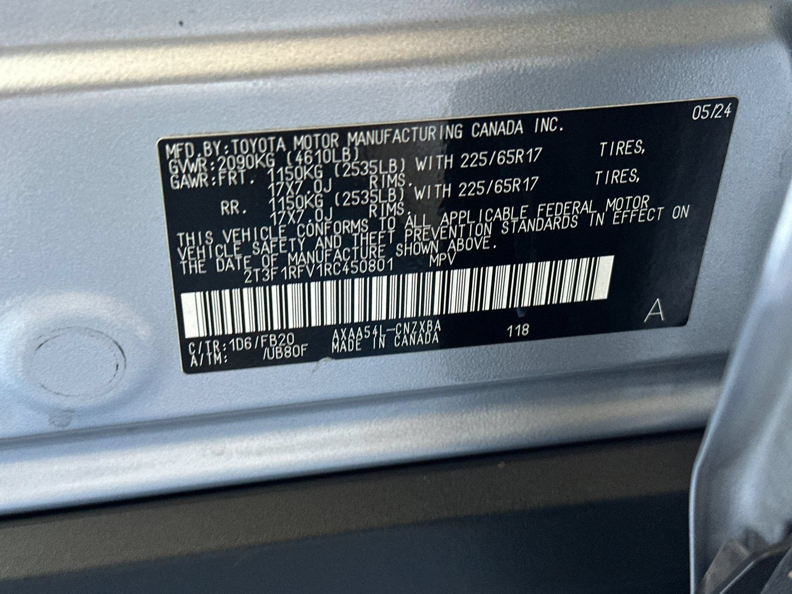 Used 2024 Toyota RAV4 LE AWD/4WD image 25