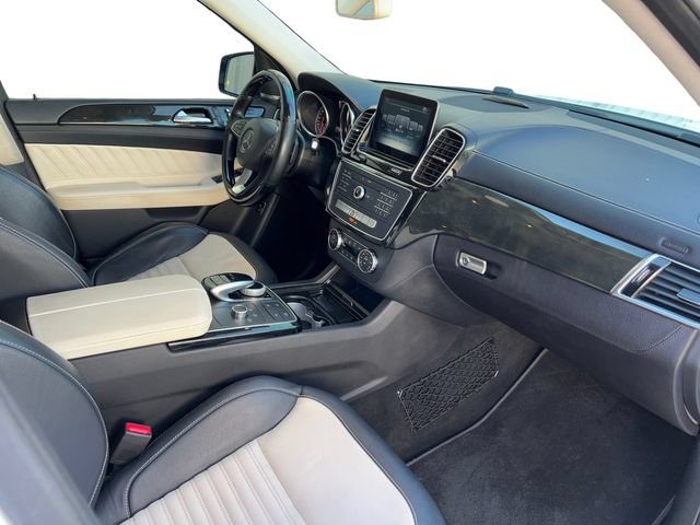 Used 2018 Mercedes-Benz GLE 43 AMG 4MATIC image 13