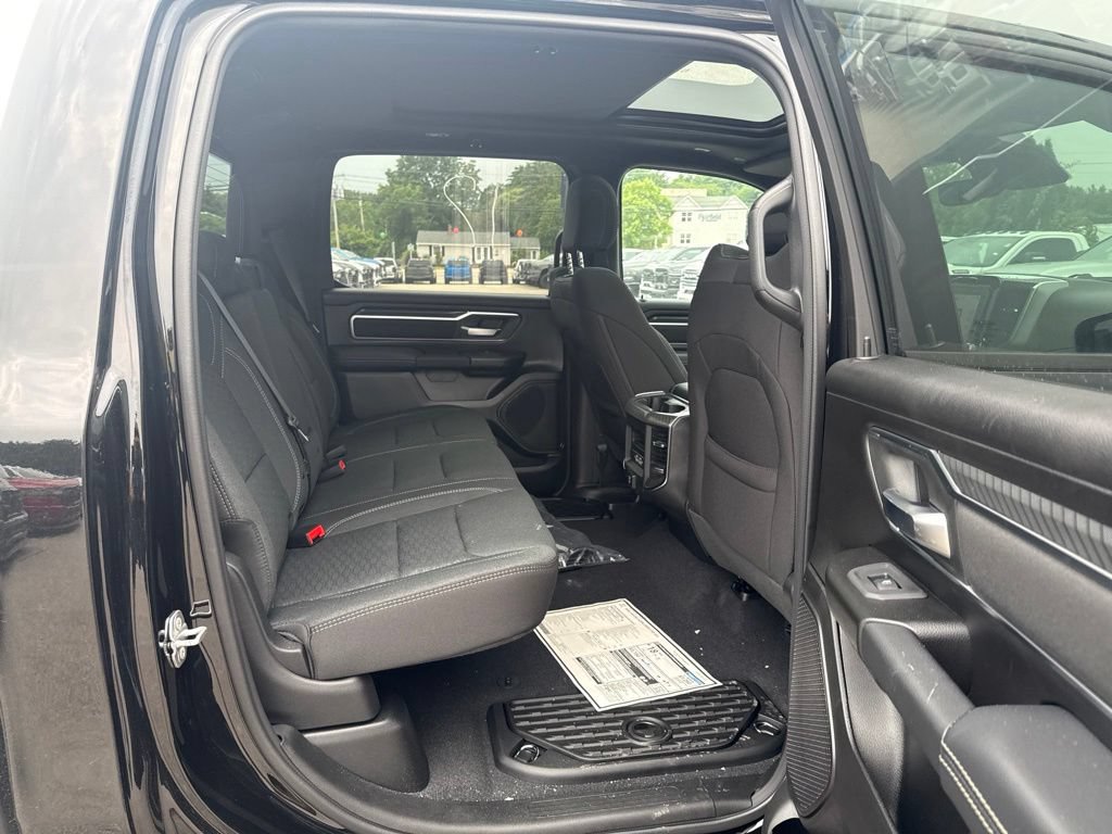 New 2026 RAM 1500 Big Horn AWD/4WD image 24