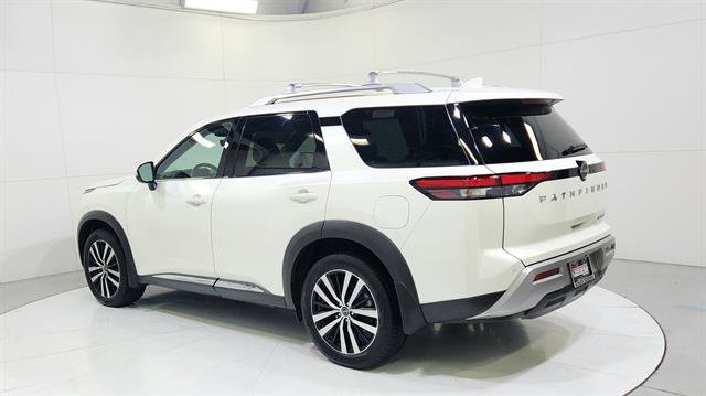 Certified 2023 Nissan Pathfinder Platinum FWD image 6