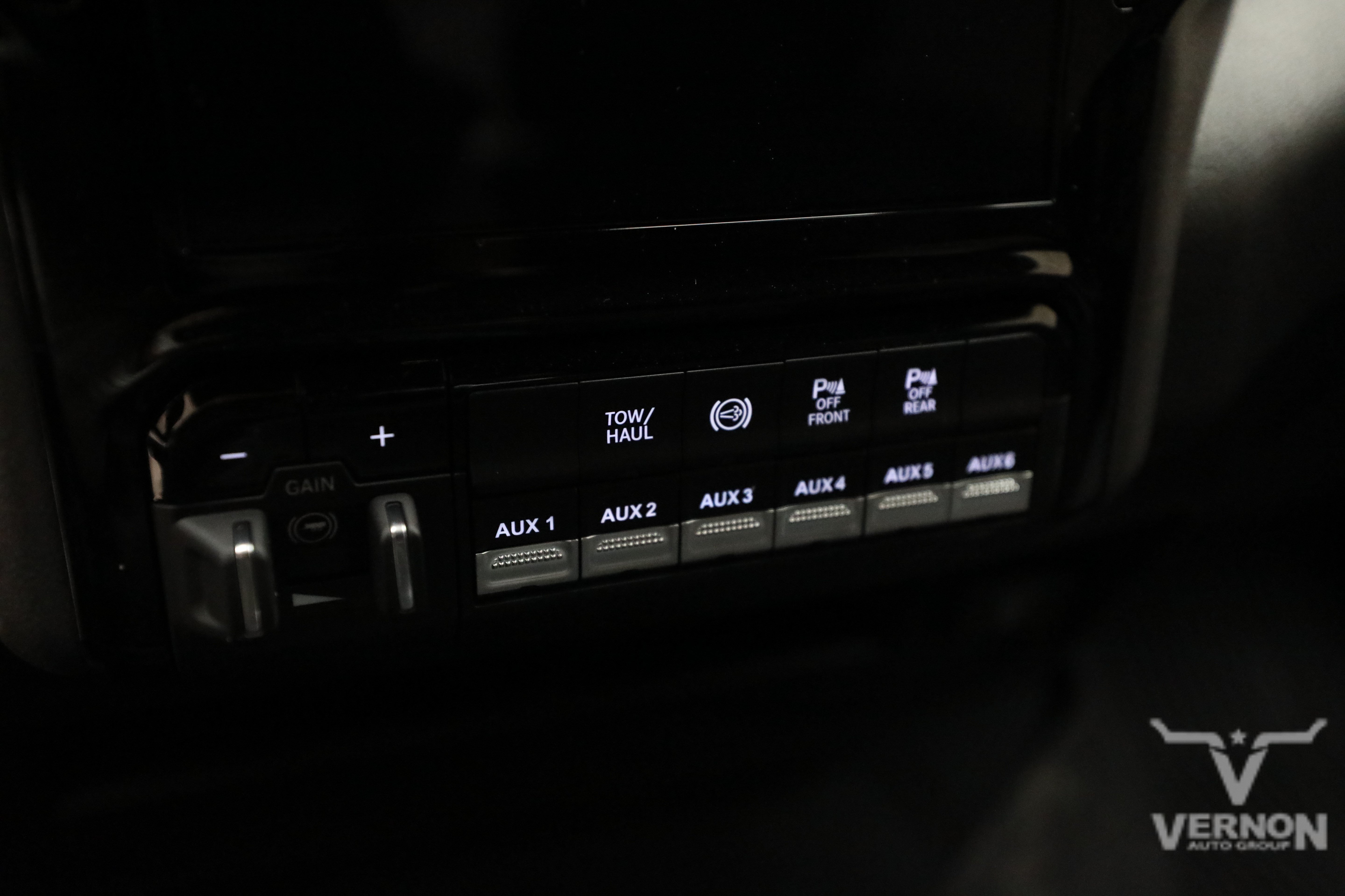New 2026 RAM 3500 Tradesman AWD/4WD image 24