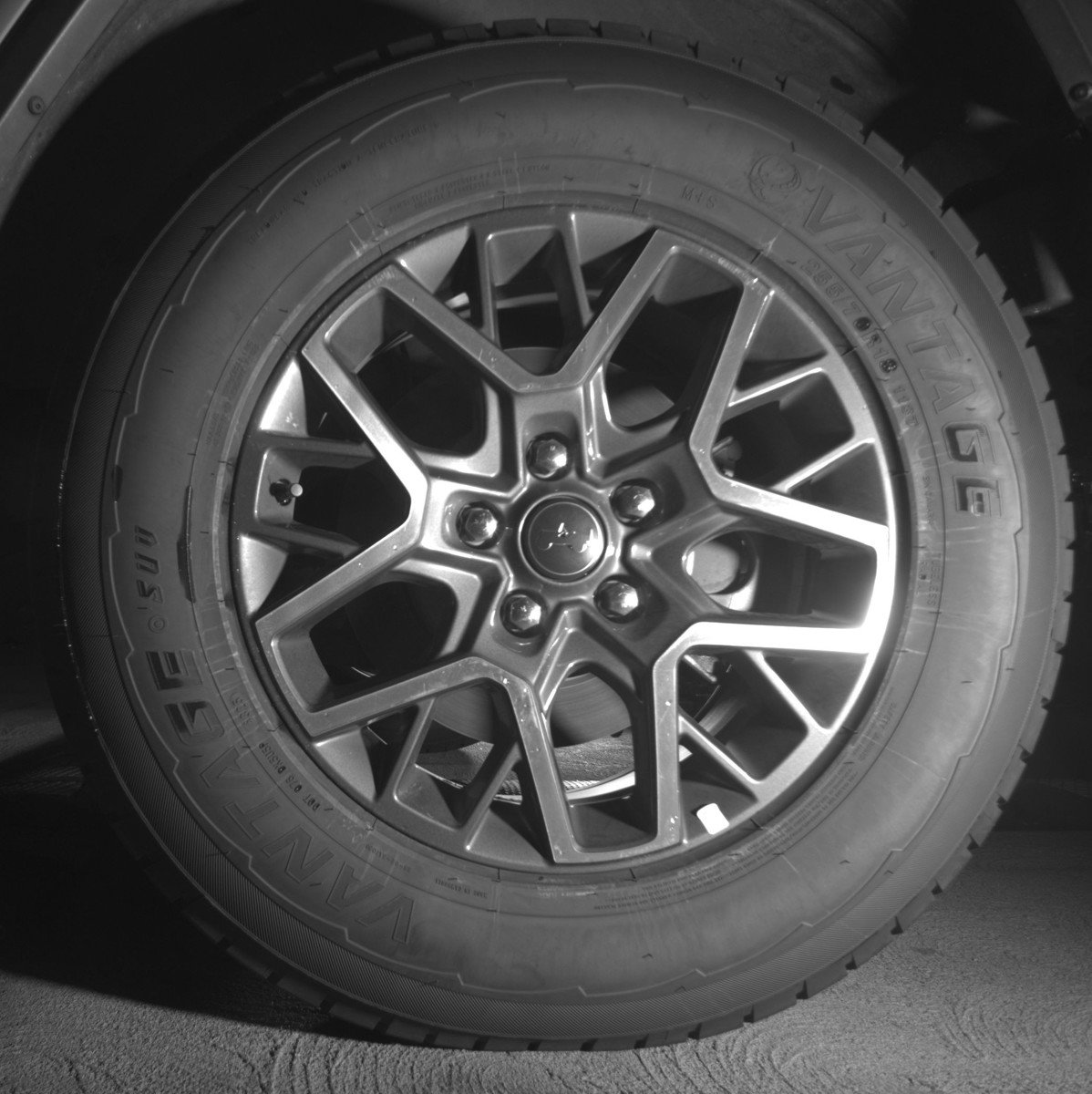 Used 2025 Jeep Wrangler Sahara image 14