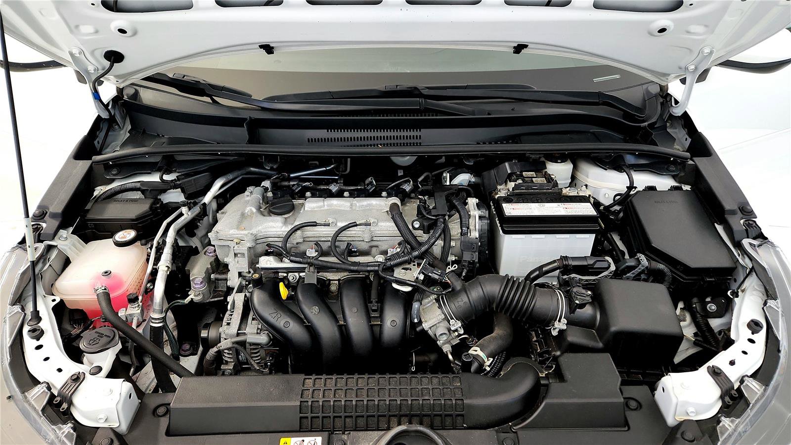 Certified 2022 Toyota Corolla LE w/ LE Convenience Package image 15