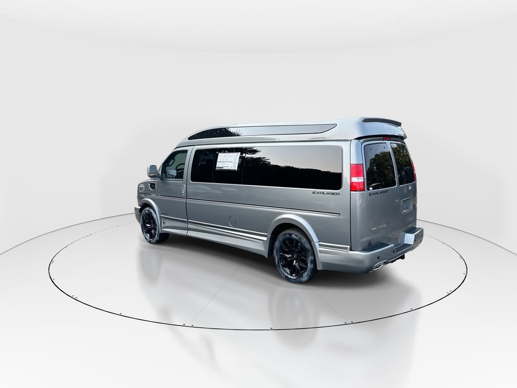 New 2026 Chevrolet Express 2500 Extended w/ Driver Convenience Package RWD image 6