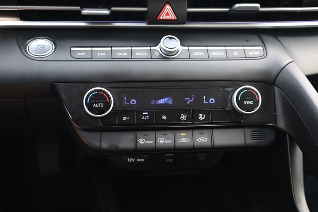 Used 2024 Hyundai Elantra SEL FWD image 23