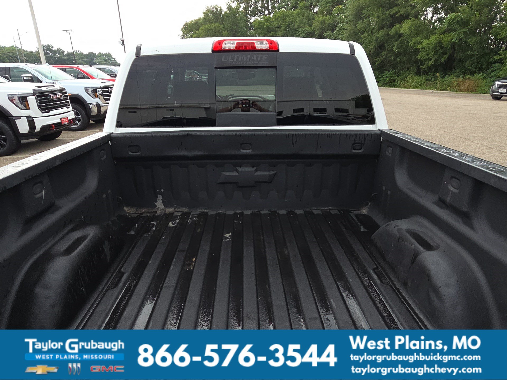 Used 2016 Chevrolet Silverado 1500 LTZ w/ Sport Package AWD/4WD image 8