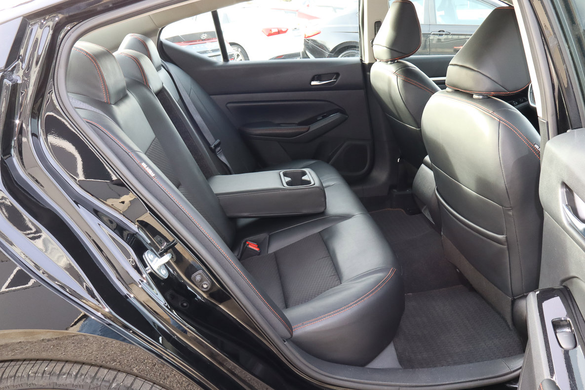 Used 2024 Nissan Altima 2.5 SR image 21