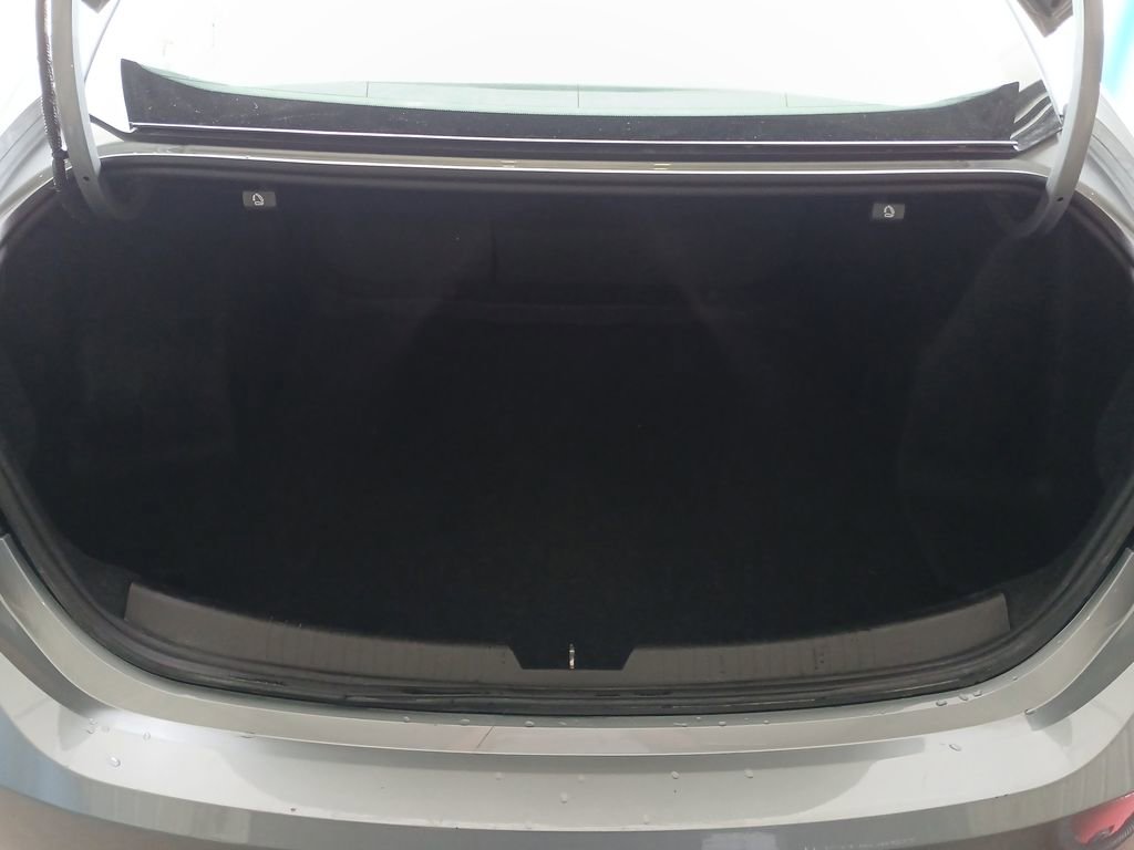 Used 2024 Chevrolet Malibu LT FWD image 27