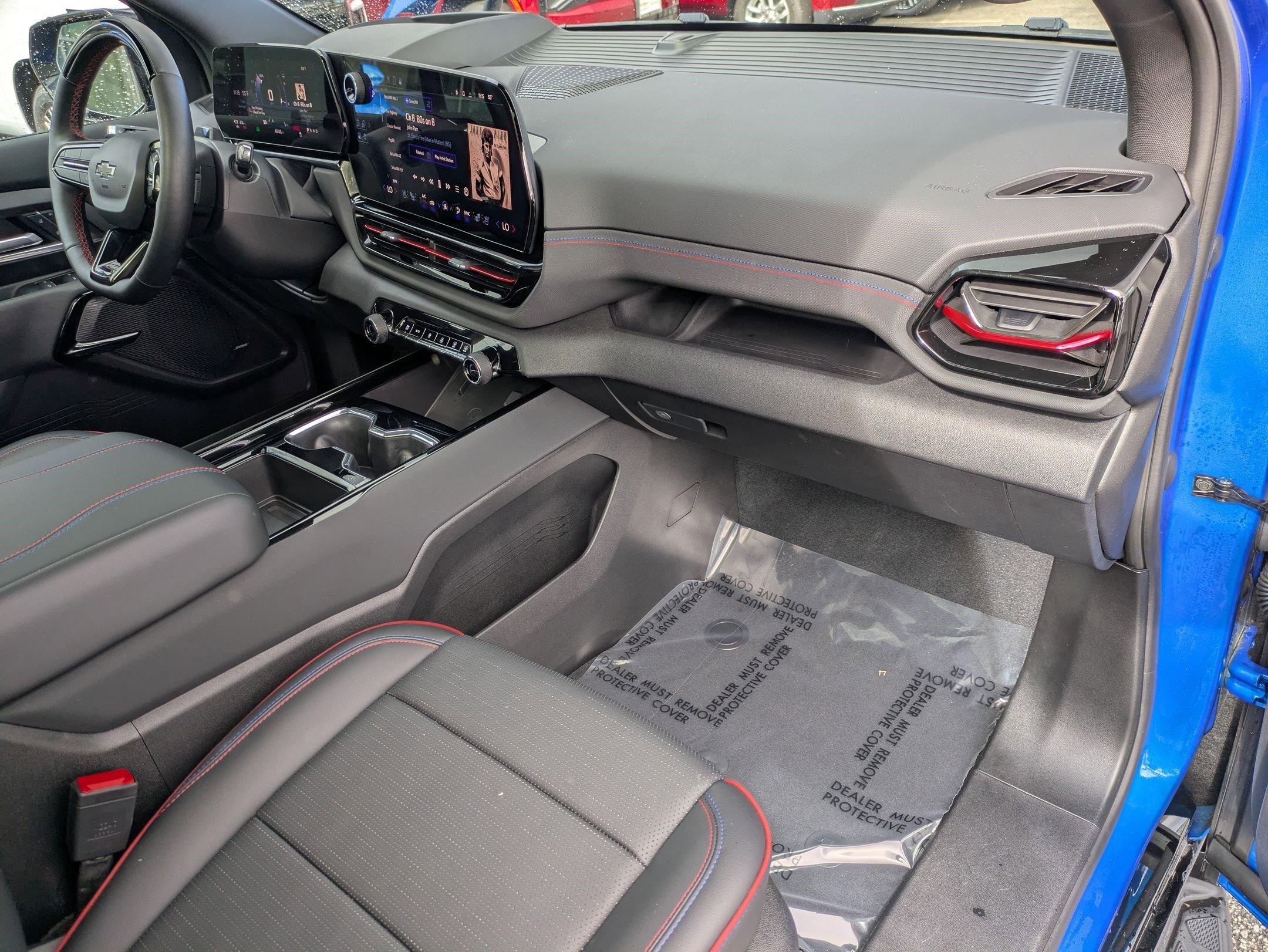 Used 2025 Chevrolet Silverado EV RST image 28