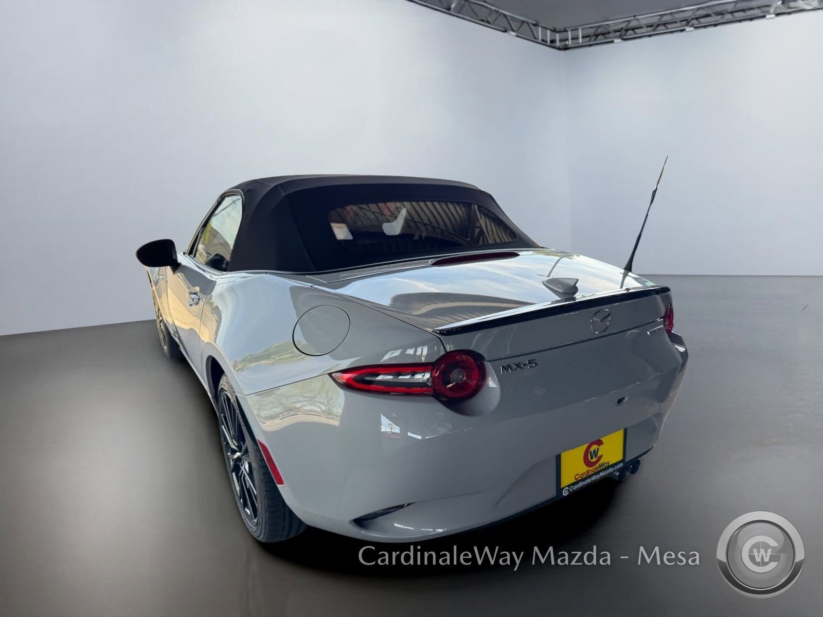 New 2026 MAZDA MX-5 Miata Club w/ Interior Package RWD image 6