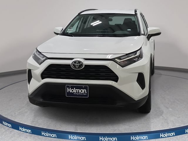 Certified 2025 Toyota RAV4 XLE AWD/4WD image 2