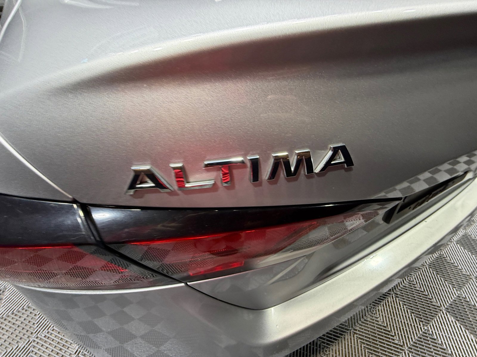 Used 2020 Nissan Altima 2.5 SL image 24