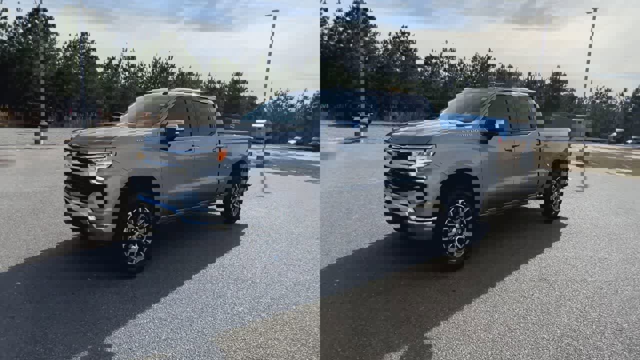 New 2026 Chevrolet Silverado 1500 LT image 4