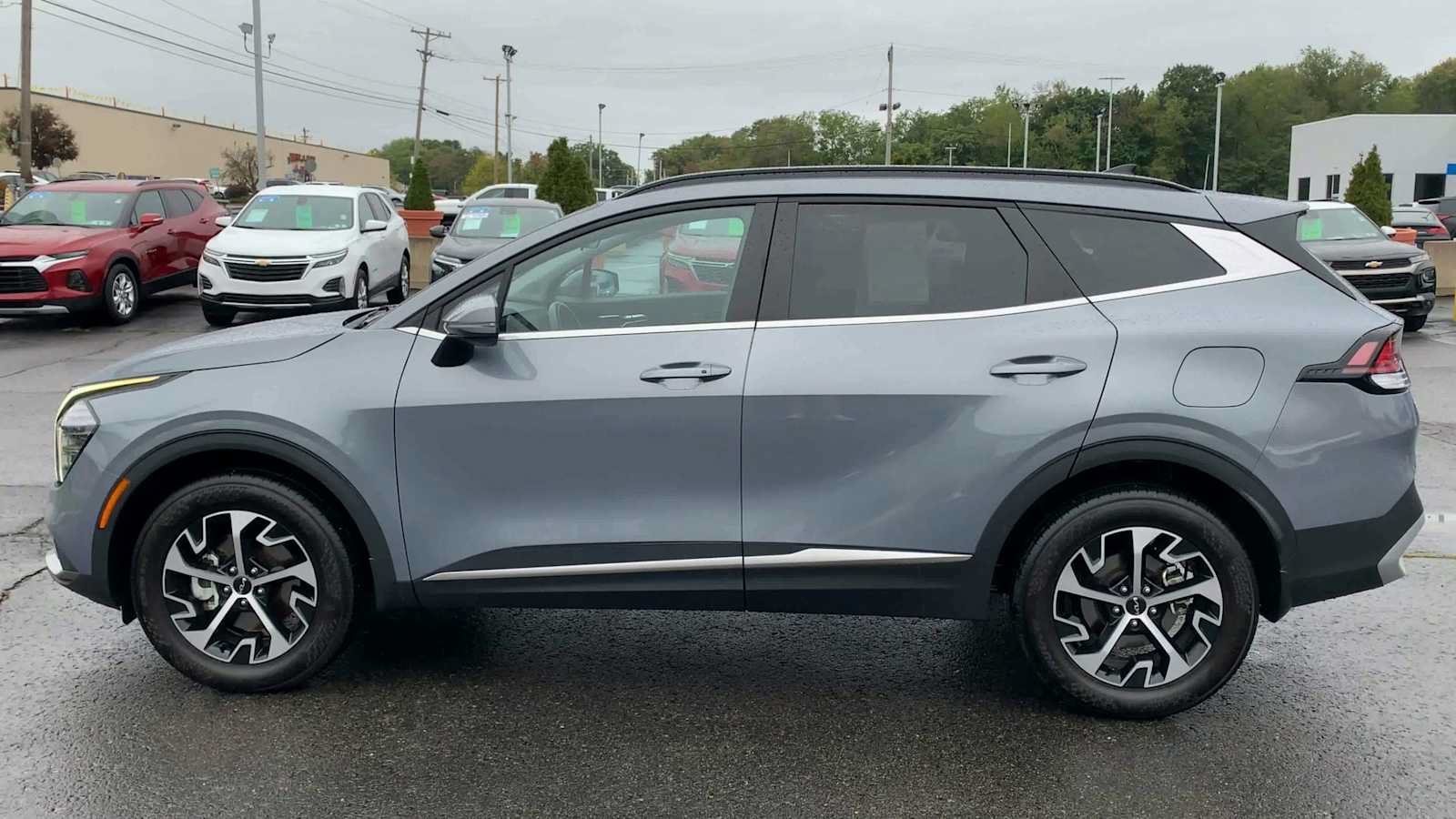 Used 2025 Kia Sportage EX w/ Premium Package AWD/4WD image 5
