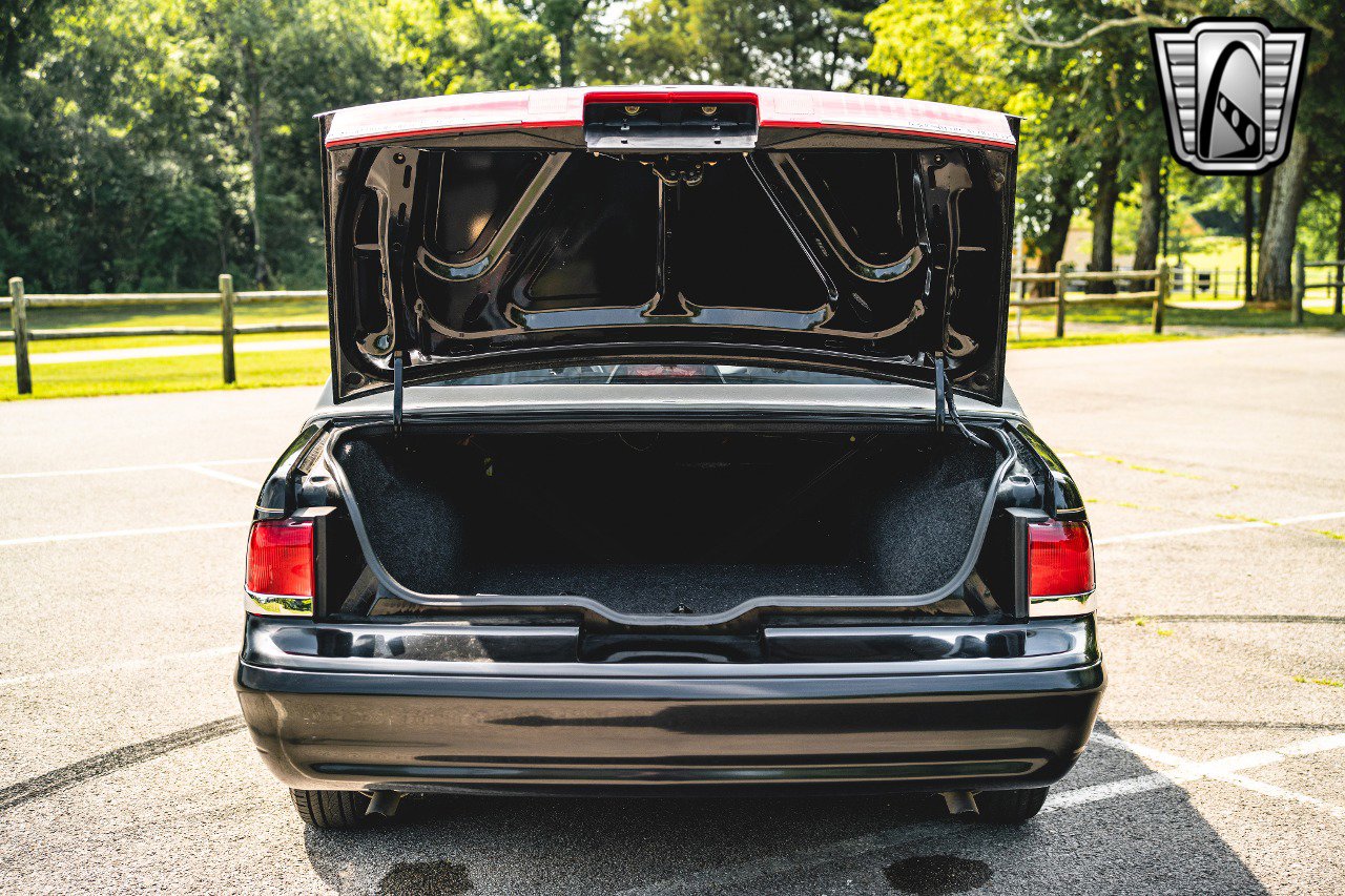 Used 1995 Mercury Cougar XR7 image 27