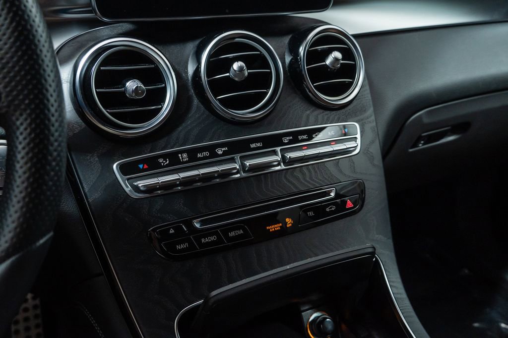 Used 2017 Mercedes-Benz GLC 43 AMG 4MATIC image 19