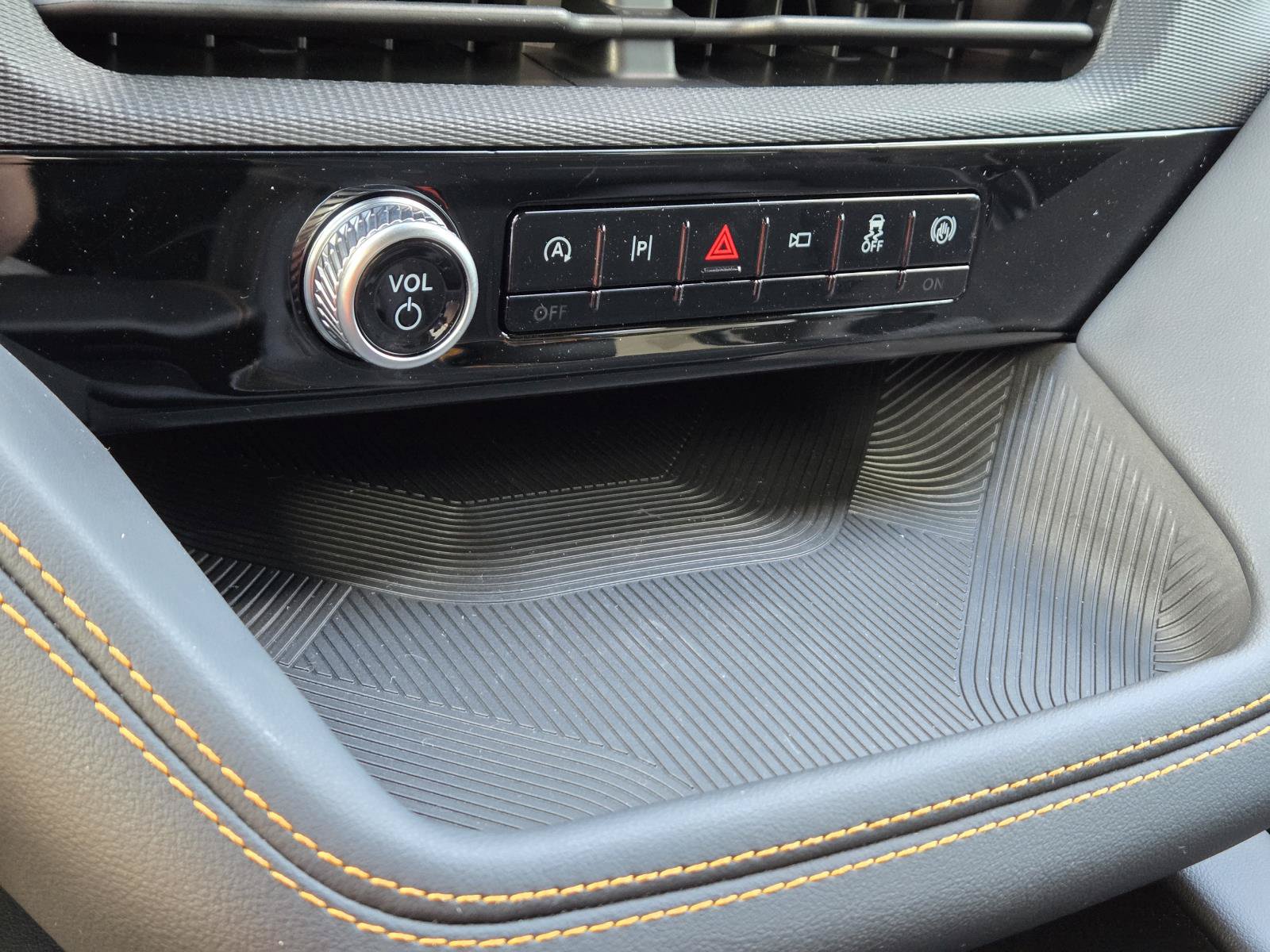New 2026 Ford Explorer Tremor w/ Tremor Ultimate Package AWD/4WD image 33