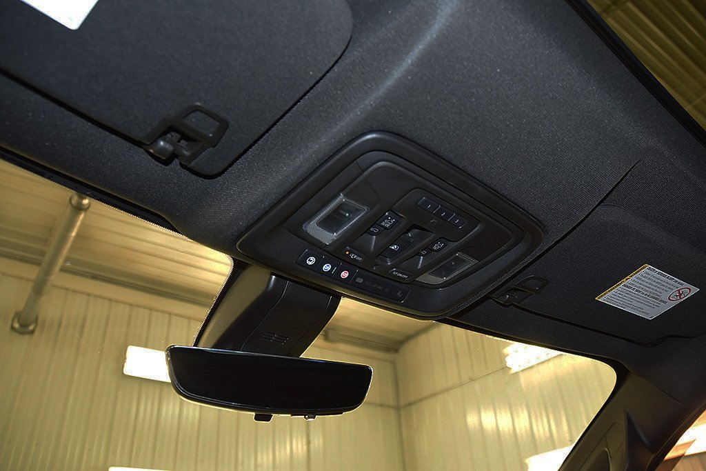 Used 2021 Chevrolet Silverado 2500 High Country w/ Z71 Off-Road Package image 29