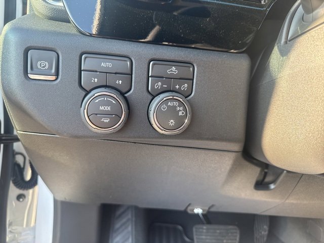 New 2026 Chevrolet Silverado 1500 LT image 19