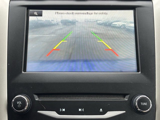 Used 2015 Ford Fusion SE w/ Equipment Group 202A image 26