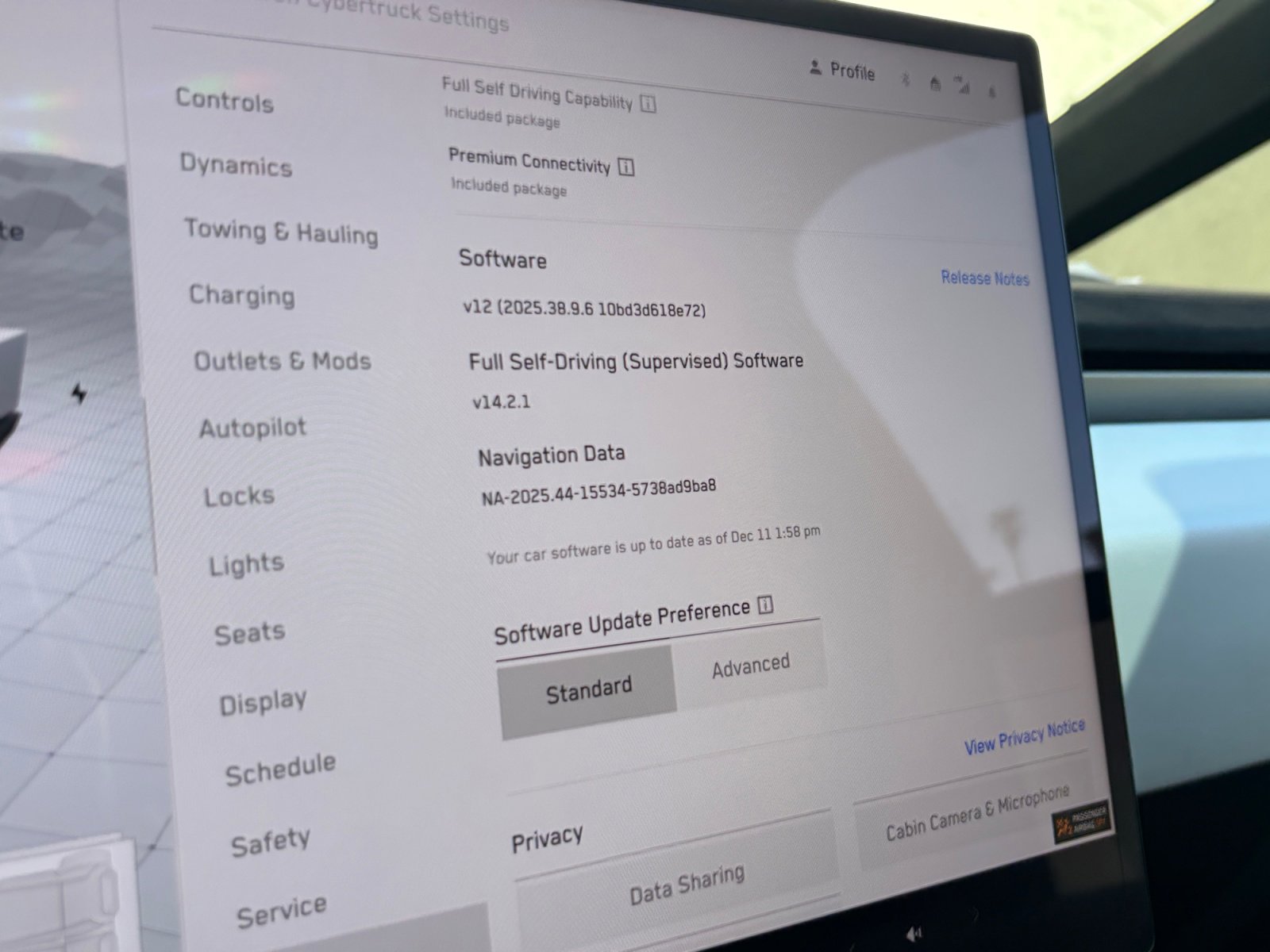 Used 2024 Tesla Cybertruck Cyberbeast image 29