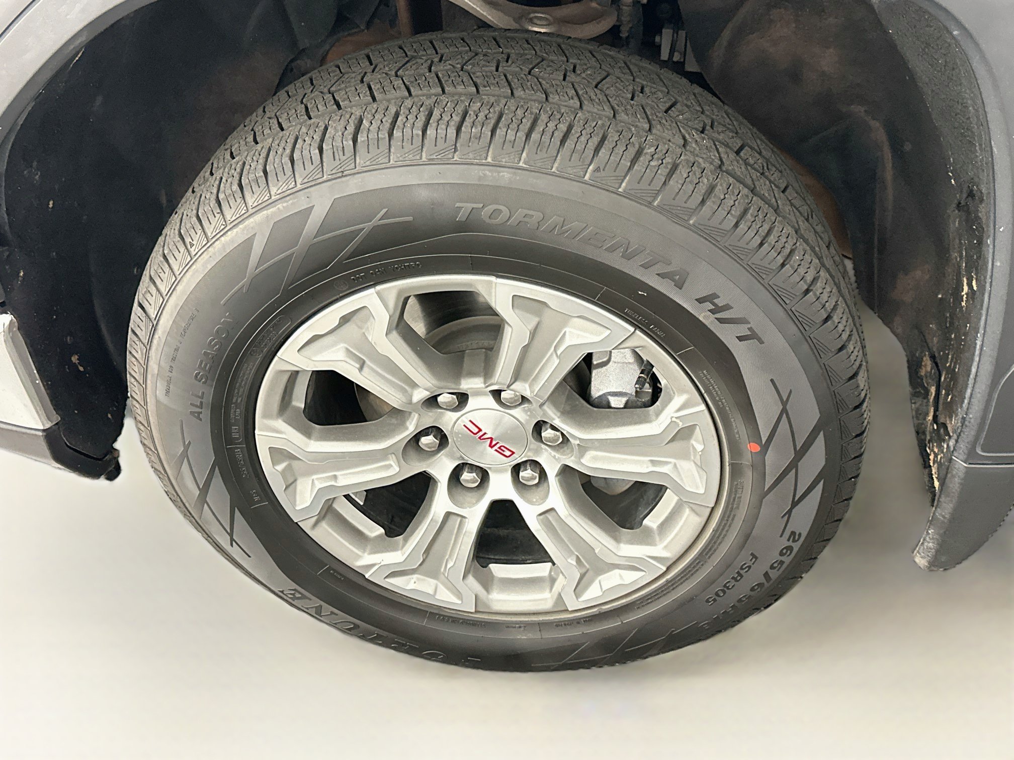 Used 2025 GMC Sierra 1500 SLT AWD/4WD image 11