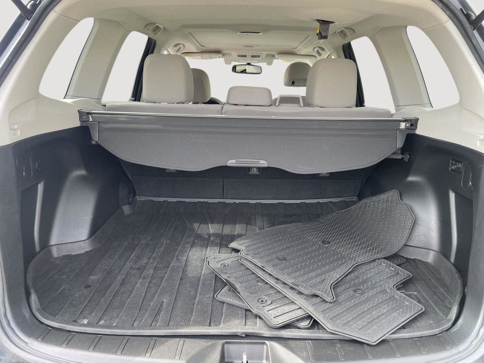 Used 2015 Subaru Forester 2.5i Premium AWD/4WD image 27