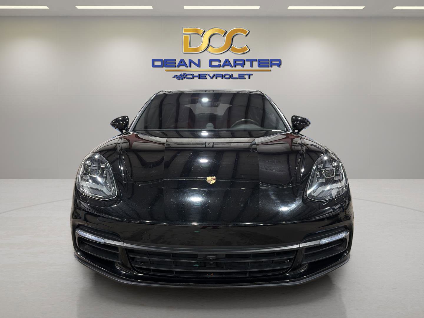 Used 2017 Porsche Panamera 4 image 8