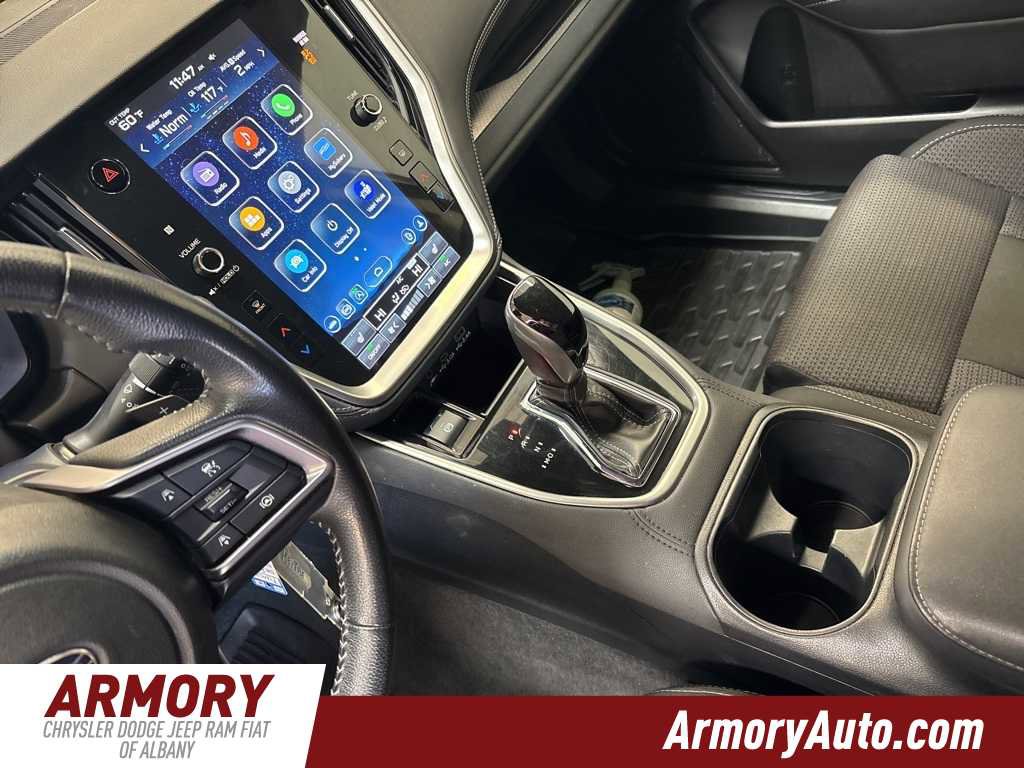 Used 2023 Subaru Outback Premium image 16
