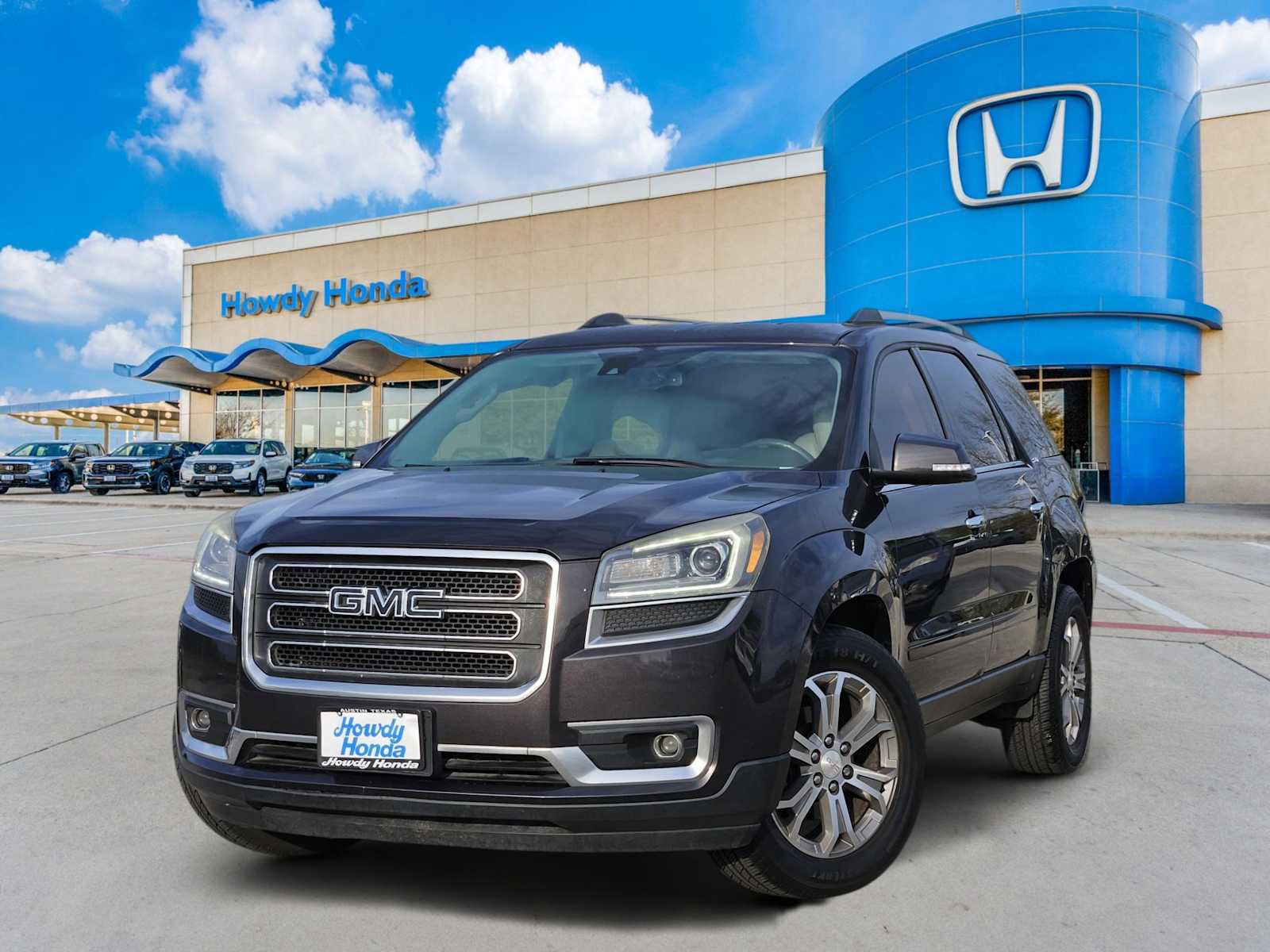 Used 2015 GMC Acadia SLT video 1
