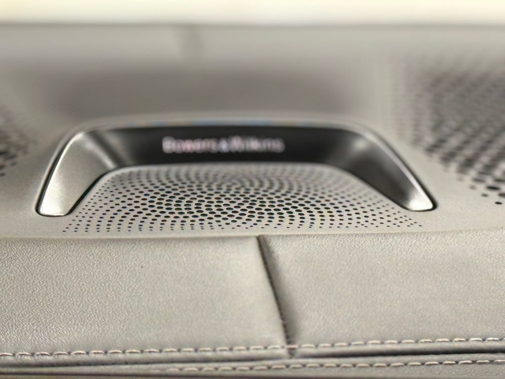 Used 2025 BMW ALPINA XB7 AWD/4WD image 44