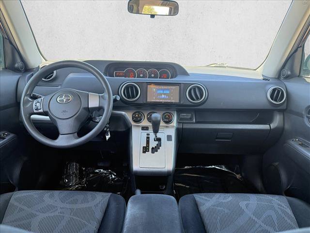 Used 2012 Scion xB FWD image 14
