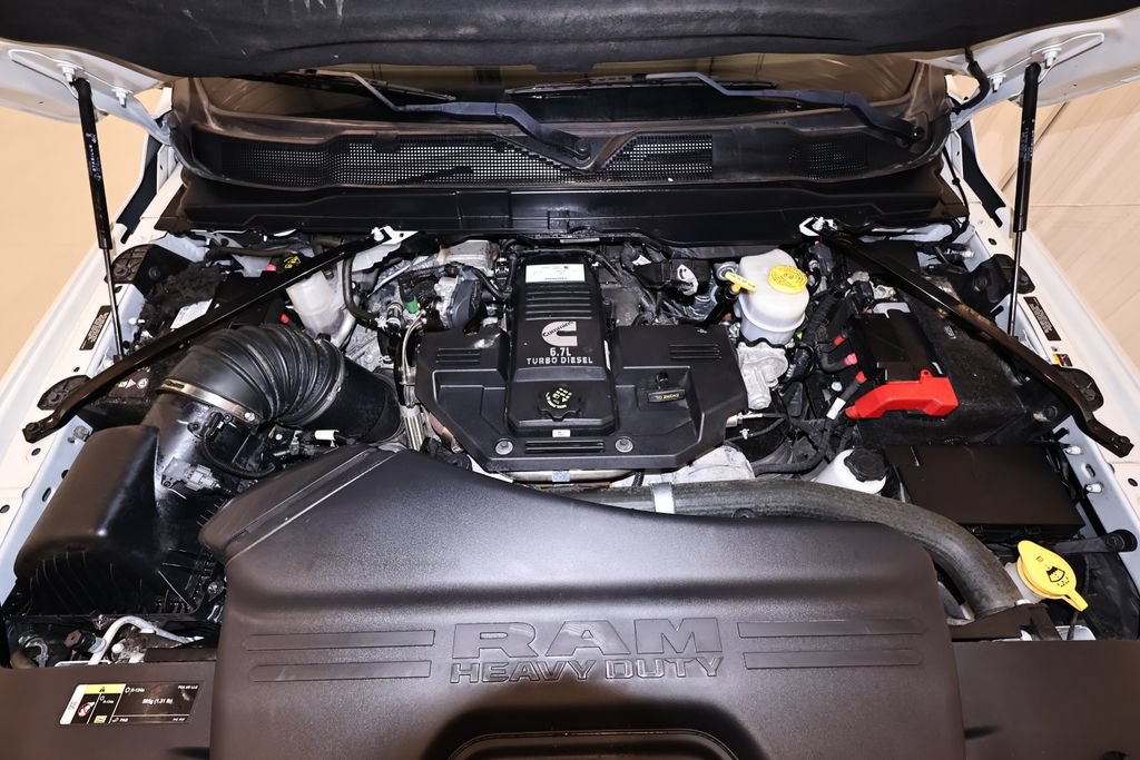 Used 2023 RAM 3500 Limited AWD/4WD image 52