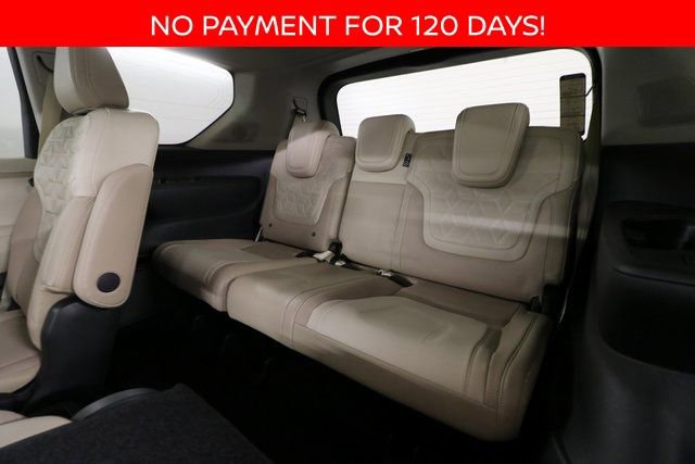 New 2025 Nissan Armada Platinum image 30