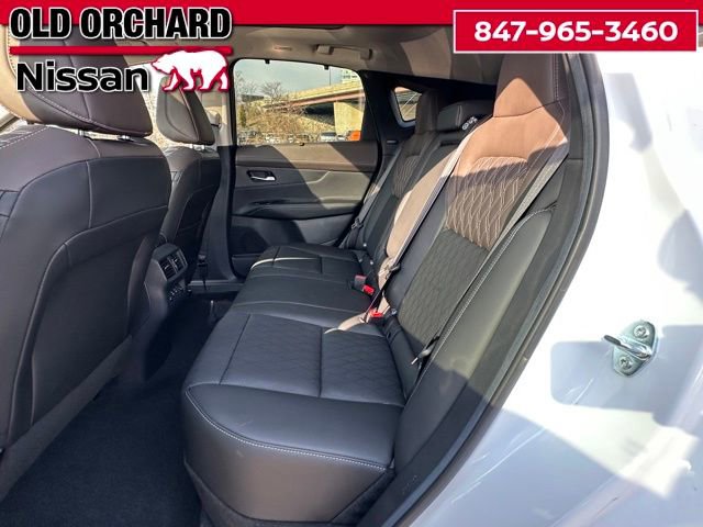 Used 2025 Nissan Murano Platinum w/ Cargo Package image 12