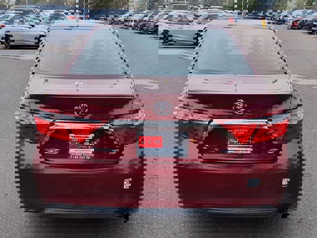 Used 2017 Toyota Camry LE image 5