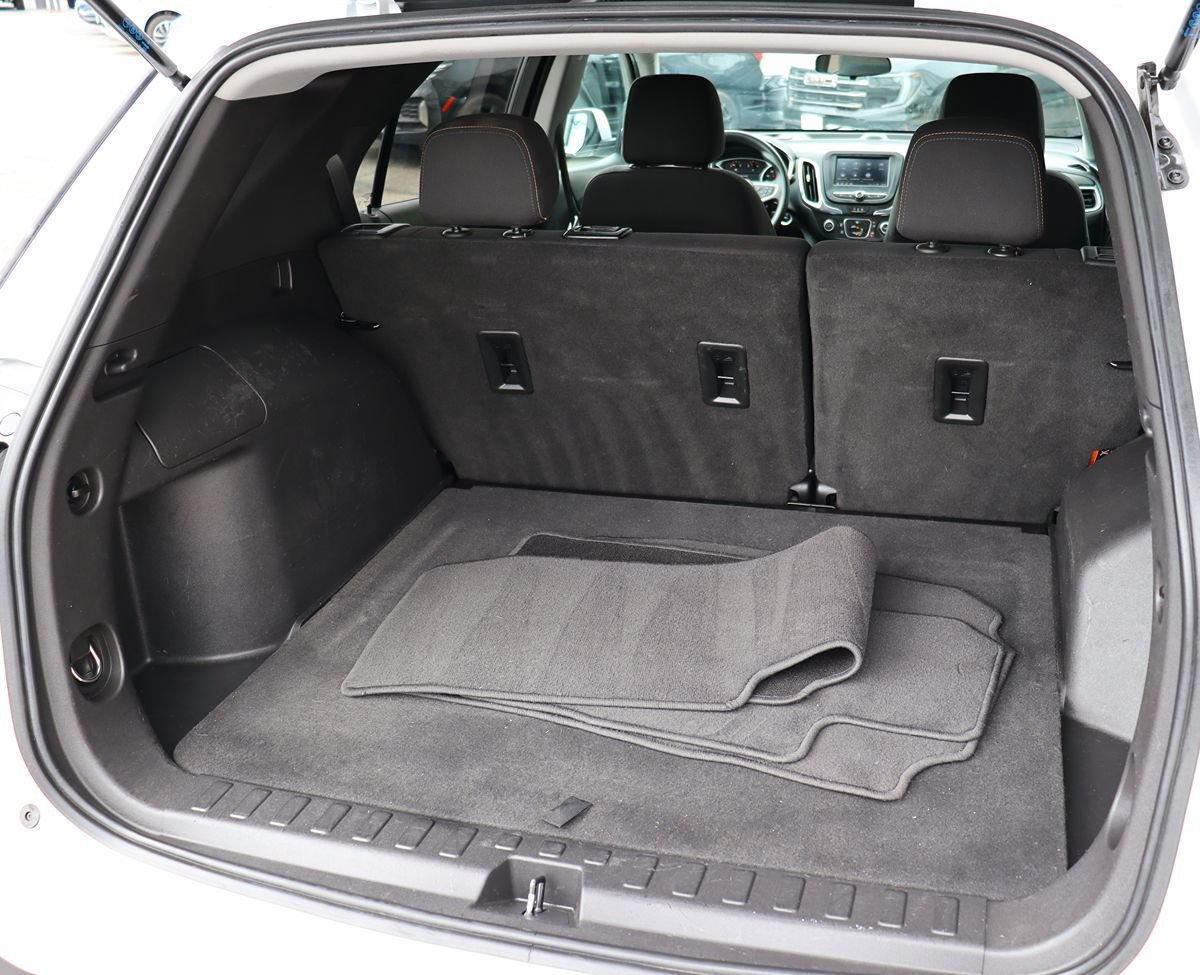 Used 2022 Chevrolet Equinox LT FWD image 24